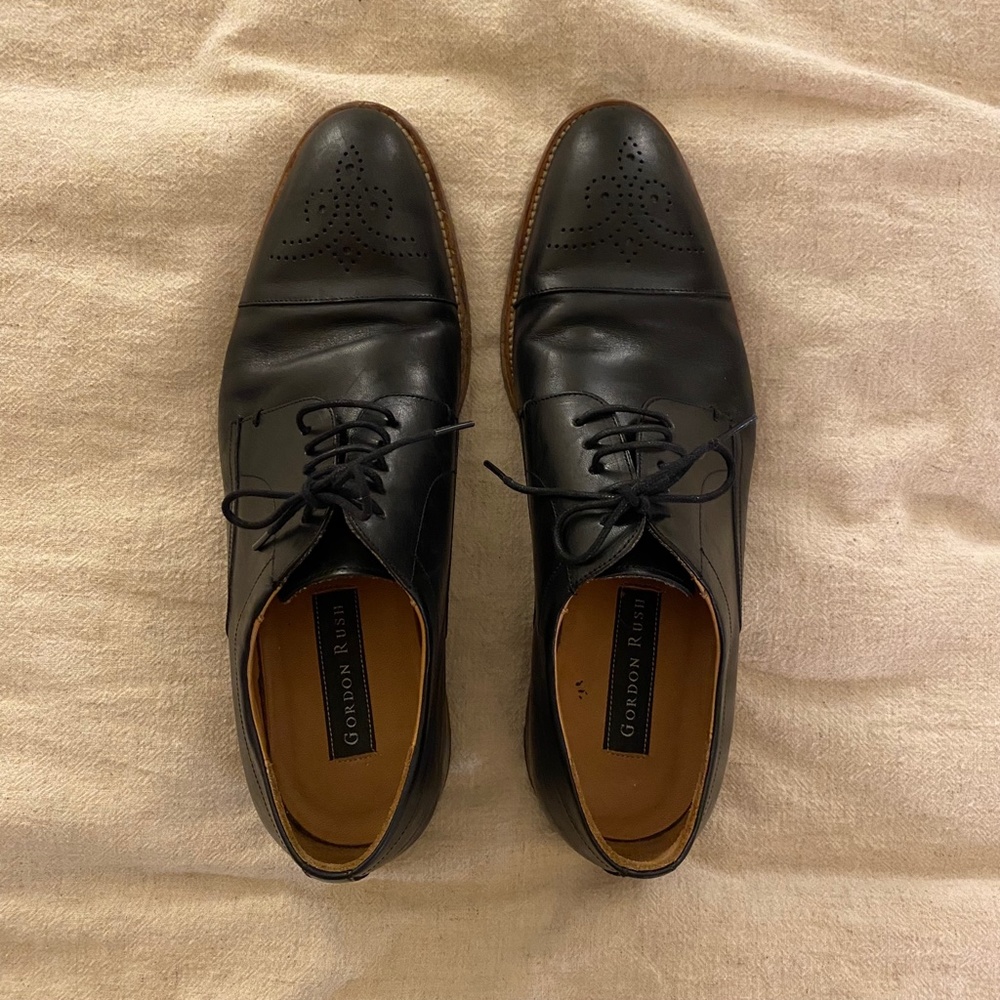 Gordon Rush Black Cap Toe Wingtip Oxford shoes